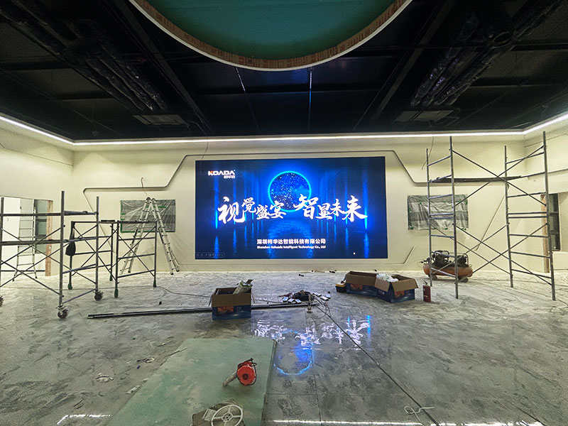 云南省昭通市昭通东站中铁十局有限公司应用柯华达P2室内全彩LED显示屏